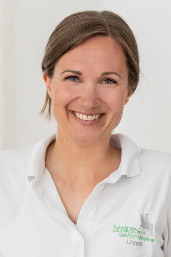 Jennifer-Eggert